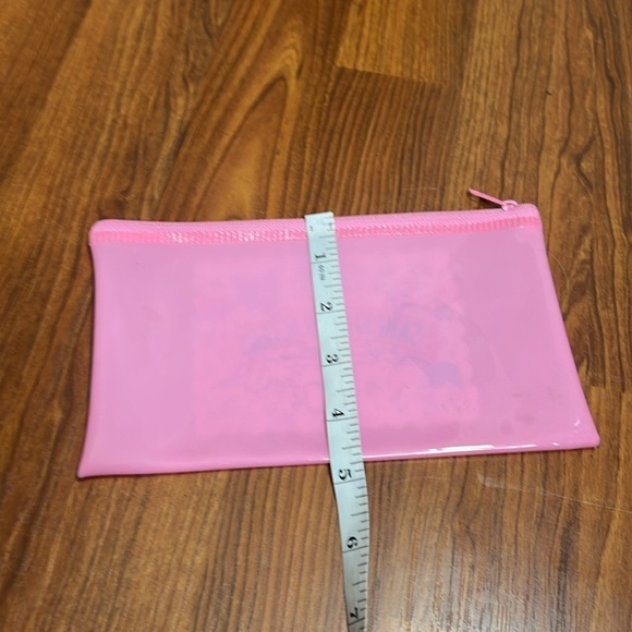 Sanrio Bundle of 3 Zippered Pouches Cinnamon Roll & Assorted Characters - Picture 12 of 12